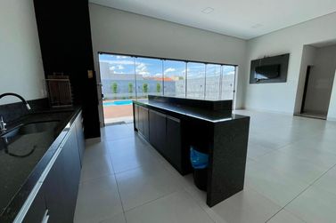 Sala Comercial &agrave; venda - 114m&sup2; - JARDIM SANTIAGO
