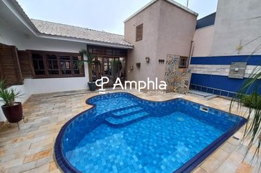 Casa &agrave; venda - 210m&sup2; - Jardim Gisela