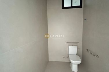 Sal&atilde;o Comercial para alugar - 86m&sup2; - Zona III