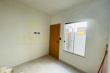 Casa &agrave; venda - 62m&sup2; - Jardim Sakai