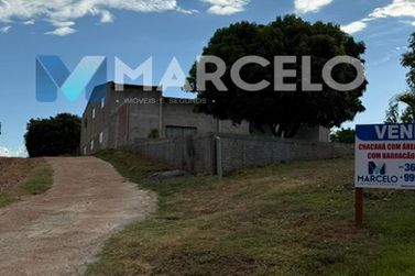 Ch&aacute;cara &agrave; venda - 2800m&sup2; - Zona Rural