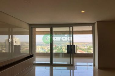 Apartamento &agrave; venda - 180m&sup2; - Zona III