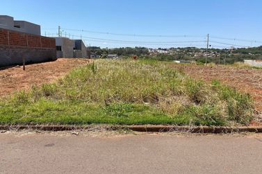 Terreno &agrave; venda - 138m&sup2; - Portugal