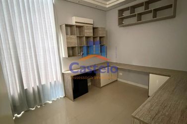 Casa &agrave; venda - 256m&sup2; - JARDIM BIRIGUI