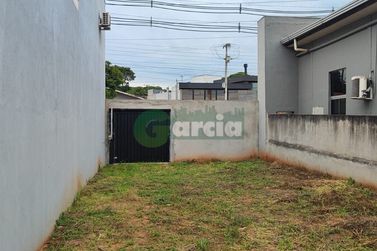 Terreno &agrave; venda - 200m&sup2; - JARDIM VIT&Oacute;RIA