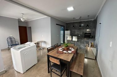 Casa &agrave; venda - 240m&sup2; - Jardim Europa