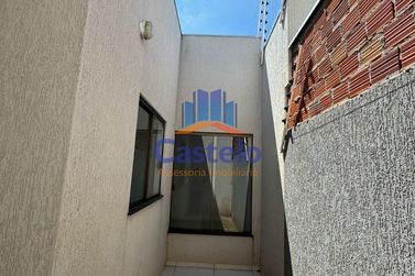 Casa &agrave; venda - 68m&sup2; - JARDIM COLORADO