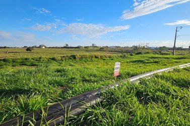 Terreno &agrave; venda - 246m&sup2; - Parque Metropolitano III