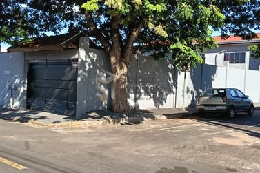 Casa &agrave; venda - 320m&sup2; - Jd Uni&atilde;o