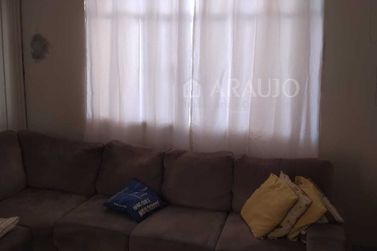 Casa &agrave; venda - 260m&sup2; - Parque San Remo