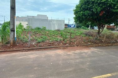 Terreno &agrave; venda - 301m&sup2; - Jardim Colorado