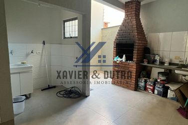 Sobrado &agrave; venda - 200m&sup2; - Zona II