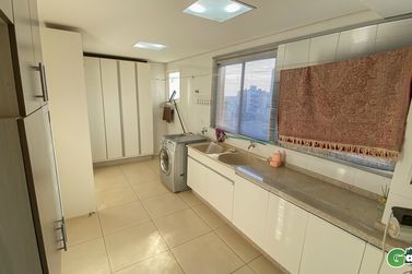 Apartamento para alugar - 269m&sup2; - Zona III