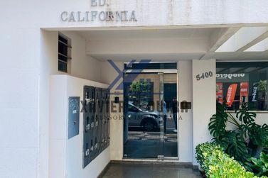 Apartamento para alugar - 80m&sup2; - Zona III - Edif&iacute;cio California