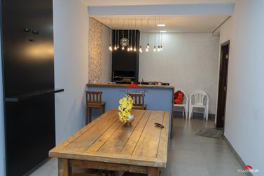 Sobrado &agrave; venda - 152m&sup2; - Zona II