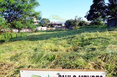 Terreno &agrave; venda - 433m&sup2; - ZONA 2-A