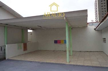 Casa para alugar - 380m&sup2; - Zona I