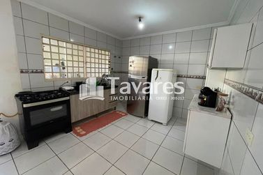 Sobrado &agrave; venda - 145m&sup2; - Zona II