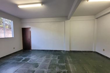 Sala Comercial para alugar - 60m&sup2; - Zona II