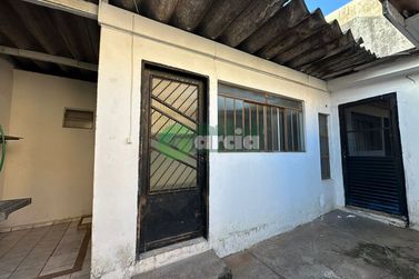 Casa para alugar - Zona I