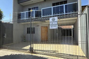 Sobrado &agrave; venda - 180m&sup2; - Jardim Oriente