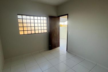 Casa para alugar - 80m&sup2; - Jardim Imperial I