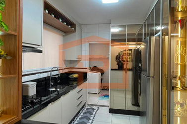 Apartamento &agrave; venda - 102m&sup2; - Zona VI