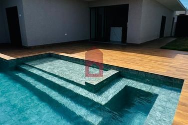 Casa &agrave; venda - 195m&sup2; - Parque Residencial Interlagos II