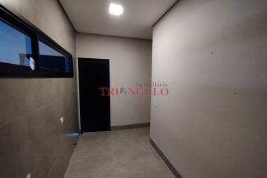 Casa &agrave; venda - 135m&sup2; - PARQUE RESIDENCIAL INTERLAGOS II