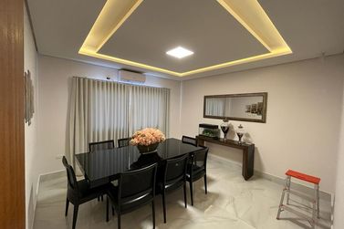 Ch&aacute;cara &agrave; venda - 24m&sup2; - Estrada Jaborandi