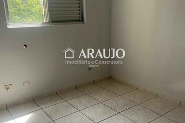 Apartamento para alugar - 86m&sup2; - Zona III
