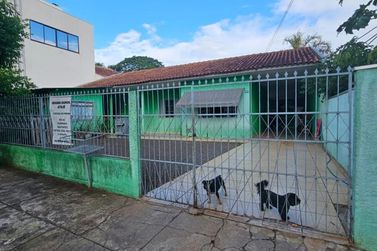 Casa &agrave; venda - 98m&sup2; - Zona V