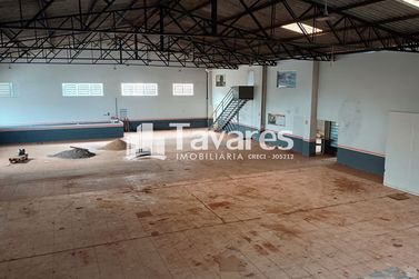 Sal&atilde;o Comercial para alugar - 4000m&sup2; - Parque 1&ordm; de Maio