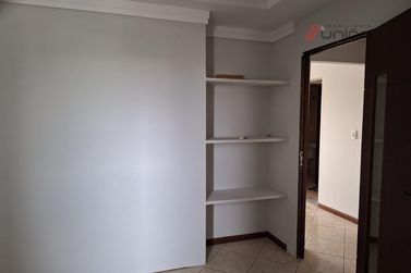 Sal&atilde;o Comercial &agrave; venda - 90m&sup2; - Zona 1