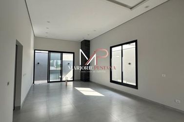 Casa &agrave; venda - 152m&sup2; - Avenida Paran&aacute;