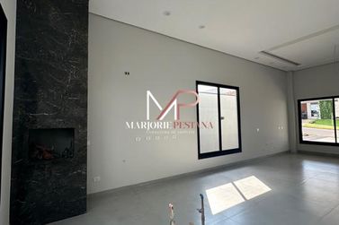 Casa &agrave; venda - 152m&sup2; - Avenida Paran&aacute;
