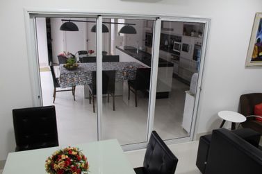 Casa &agrave; venda - 316m&sup2; - Cond. Ecoville Residence