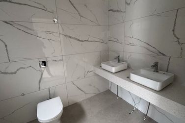 Casa &agrave; venda - 185m&sup2; - JARDINS DE VERSAILLES