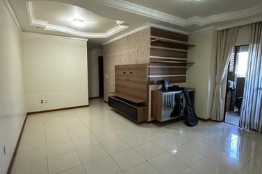 Apartamento &agrave; venda - 103m&sup2; - Zona I