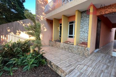 Casa &agrave; venda - 182m&sup2; - Jardim Aratimbo