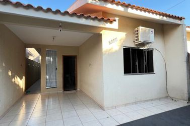 Casa &agrave; venda - 130m&sup2; - Jardim Interlagos
