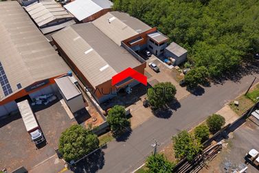 Sal&atilde;o Comercial &agrave; venda - 1100m&sup2; - Parque Industrial
