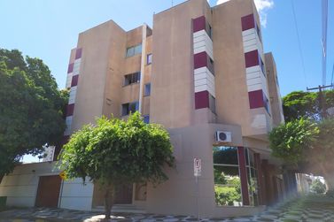 Apartamento para alugar - 49m&sup2; - ZONA III