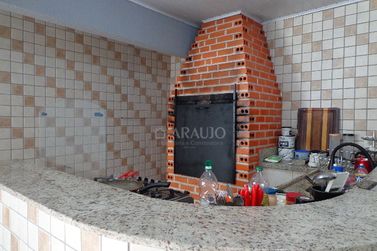 Casa &agrave; venda - 330m&sup2; - Jardim Panorama