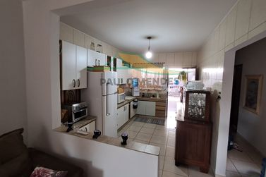 Casa &agrave; venda - 106m&sup2; - JARDIM CASTELO BRANCO