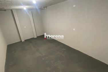 Sal&atilde;o Comercial &agrave; venda - 180m&sup2; - Jardim Trianon
