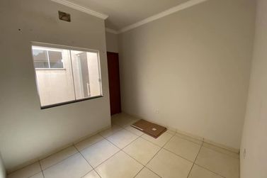 Casa &agrave; venda - 80m&sup2; - Jardim Sakai