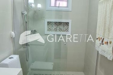 Casa &agrave; venda - 204m&sup2; - JARDIM PANCERA
