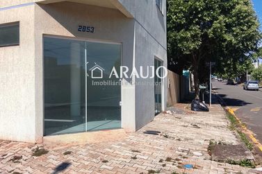 Sobrado &agrave; venda - 251m&sup2; - Jardim Kennedy