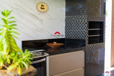 Ch&aacute;cara &agrave; venda - 350m&sup2; - Estrada Jaborandi